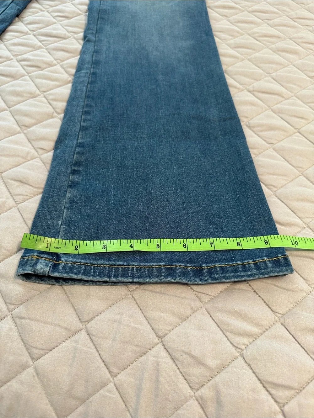 NWT Torrid Trio Fit Slim Boot Limitless Stretch Mid-Blue Straight Jeans - 10-14
